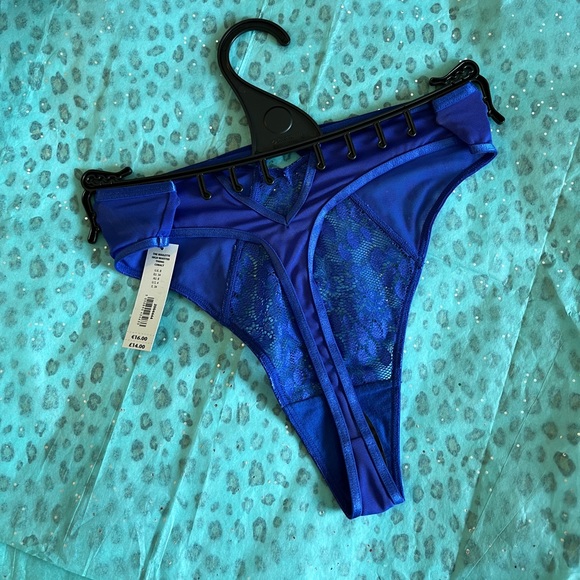Ann Summers | NWT | "High Waisted Roulette" thong - cobalt - Picture 2 of 6
